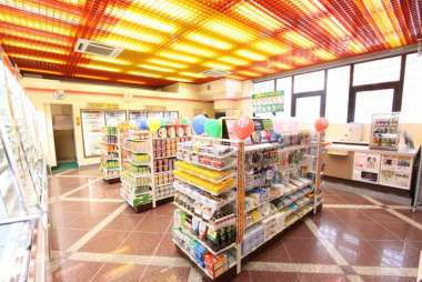 セブンイレブン　名古屋商科大学店