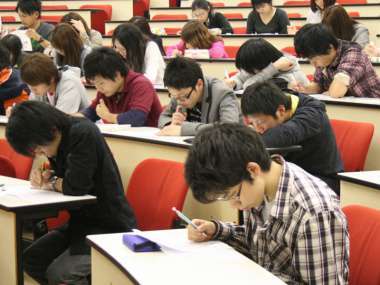 SPI模擬テスト受験風景