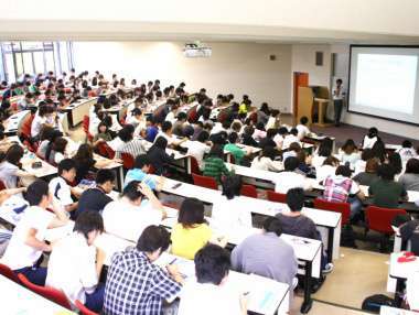 ガイダンス風景