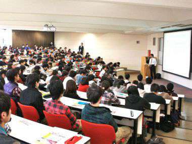 ガイダンス風景