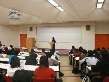 ガイダンス風景