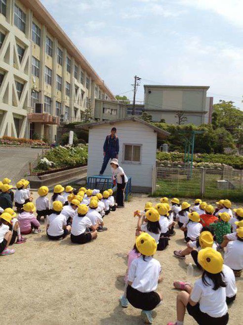 県道にて種まき３