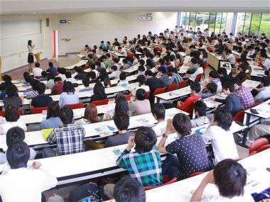 ガイダンス風景