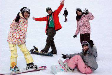 平成24年度スキー・スノーボードツアー