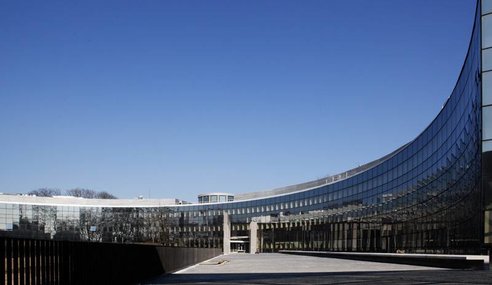 EDHEC Business Schooll, Lille-Nice