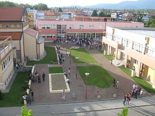 Zagreb School of Economics and management