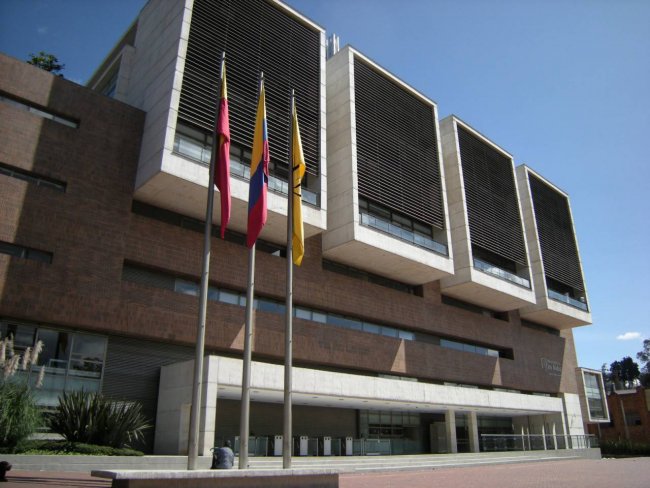 Universidad de los Andes School of Management