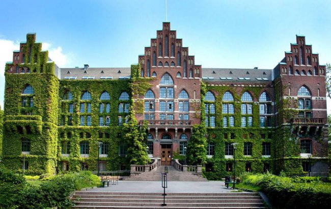 Lund University, School of Economics and Management (LUSEM)