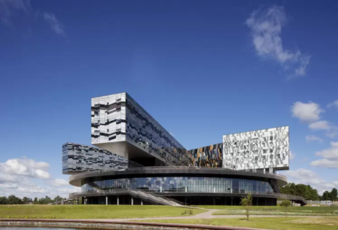 SKOLKOVO School of Management