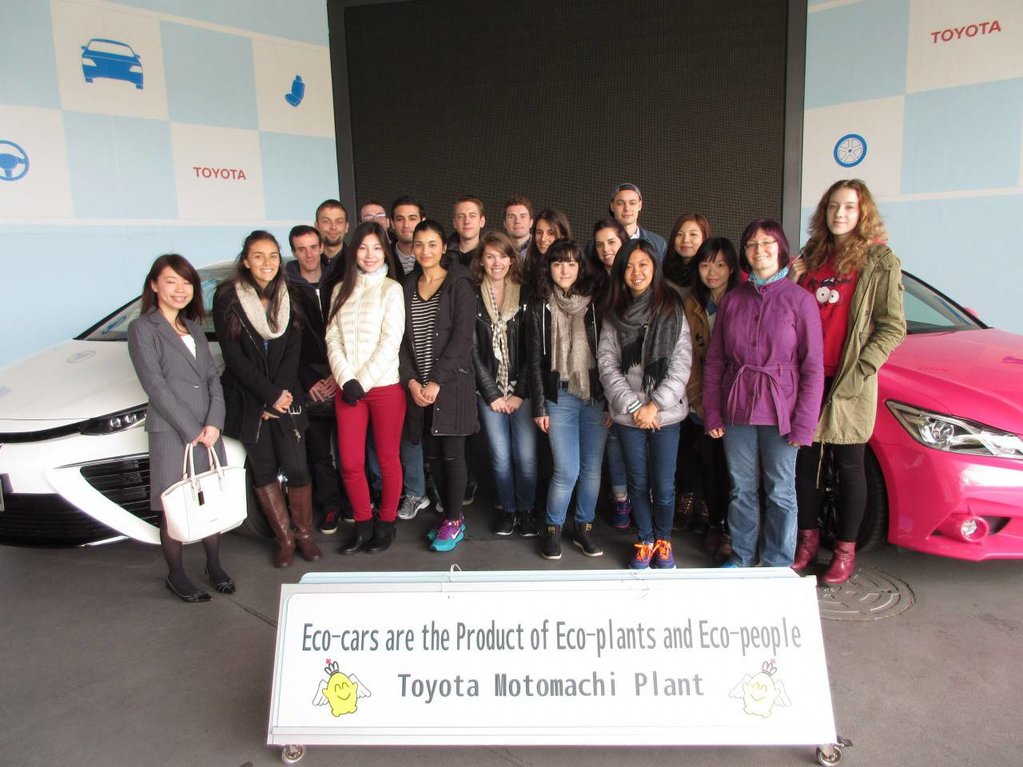 トヨタ会館にて