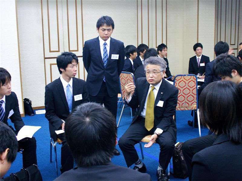 企業講師との懇談会