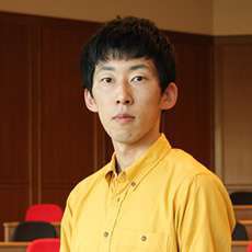 コミュニケーション学部所属