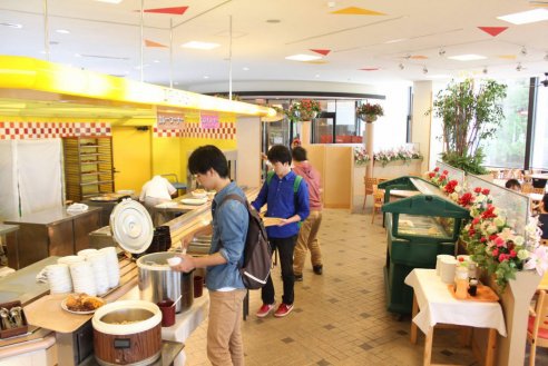 ランチバイキング｜ガーデンコート