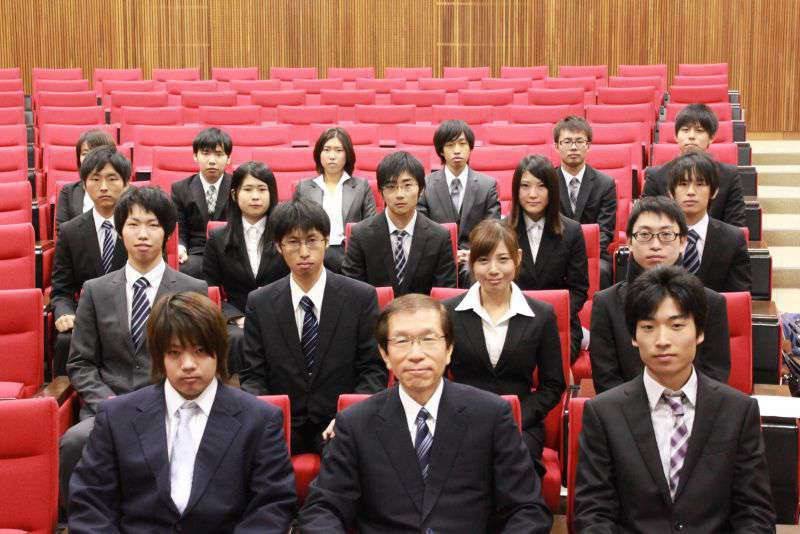 創立者奨学金奨学生認定式