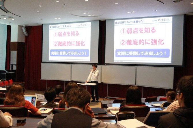 SPI試験について説明していただいてる様子