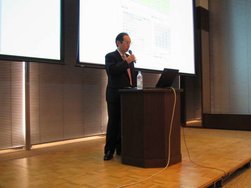 大学院での渡辺氏の講演