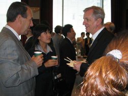 祝賀パーティーの様子