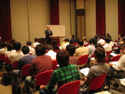 70名にのぼる受講生が出席