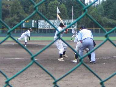 9回に登板し、完璧に押さえた土屋選手