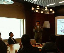 伊佐田文彦教授