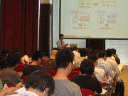 ビデオを使って実践的に