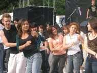 ヒップをパン・パン