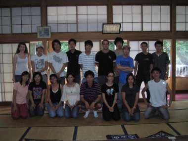 初日の集合写真