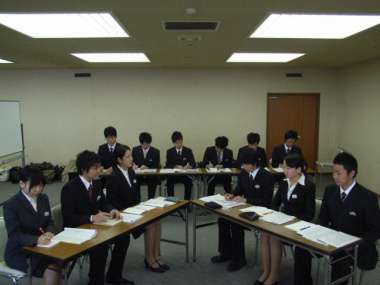 模擬グループディスカッション