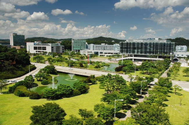 College of Business, Korea Advanced Institute of Science and Technology