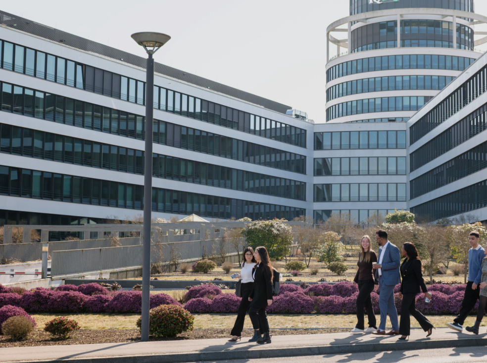 Luxembourg School of Business