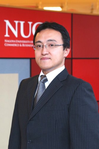 太宰 北斗教授