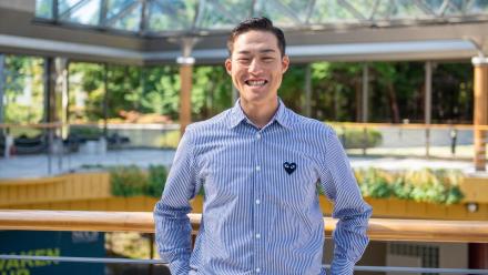 経済学部総合政策学科 釜口さん