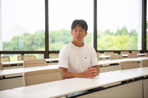 経営学部経営学科　高坂さん