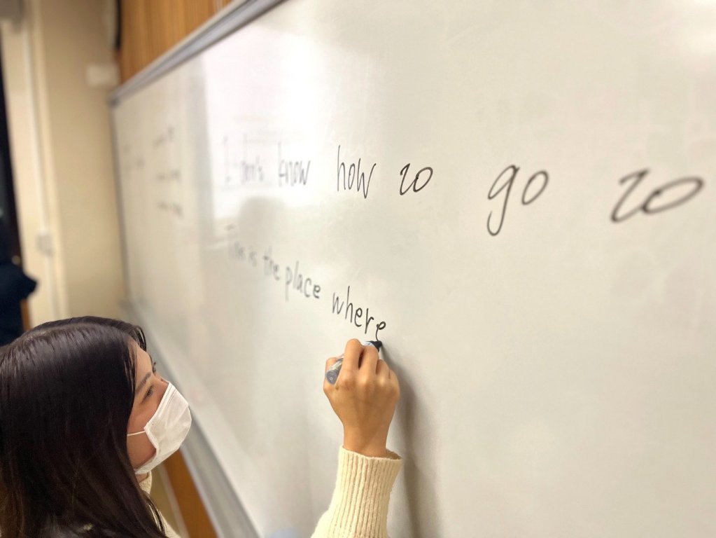 ENGLISH INTERMEDIATE 2-3