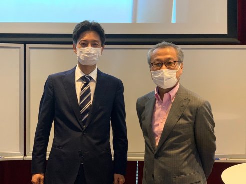 代表取締役社長の前田淳一郎様と長沢雄次先生