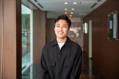 経営管理課程　坪根さん