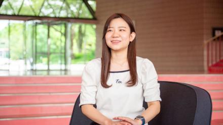 商学部マーケティング学科　伊川さん